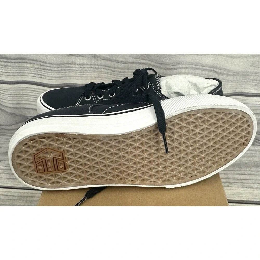 ETNIES RLS CANVAS SKATE SHOES Women's Size 6.5 NAVY BLUE  NEW IN BOX!!‎